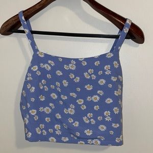 Hollister daisy crop top new without tags